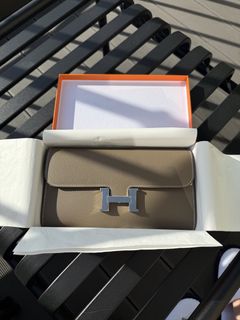 (Category: ) located in . Submitted by shopmyclxsxt (Listing ID 1454538807, Image 1). Description: .