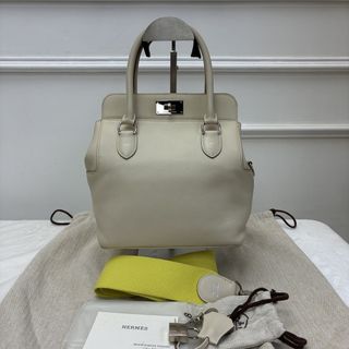 （分類：）位於 。 由 jp_luxury 提交（商品編號 1454486540，圖片 1）。簡介： 。