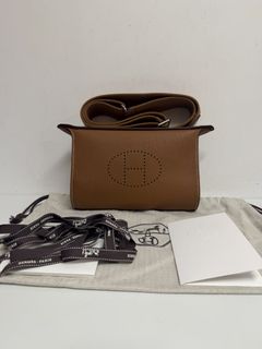 （分類：）位於 。 由 luxurybag_station 提交（商品編號 1454519742，圖片 1）。簡介： 。