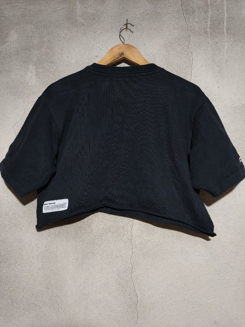 HERON PRESTON CROPPED TEE (Category: Shirts) located in Tacloban City. Submitted by tactripp (Listing ID 1454542946, Image 3). Description: Orig Size M on tag Width - 22 inches Length - 16 inches Good Condition / Presentable.