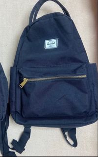 （分類：）位於 。 由 helloselll 提交（商品編號 1454390470，圖片 1）。簡介： 。