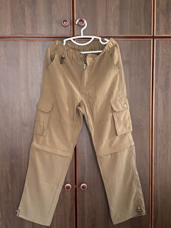(Category: ) located in . Submitted by clearingmywardrobee (Listing ID 1454503218, Image 1). Description: .