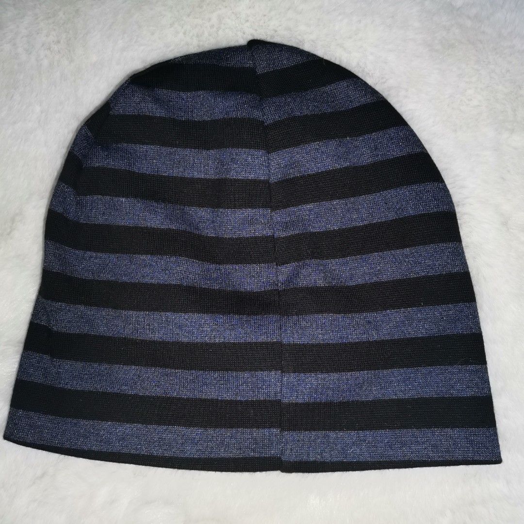 H&M Striped Beanie Hat (Category: Babies & Kids Fashion) located in Quezon City. Submitted by heybailey (Listing ID 1454422522, Image 2). Description: - Brand: H&M - Color: Blue and Black Stripes - Size: 134/170 (fits 8-14 years) - Origin: Made in Turkey - Features: Great for keeping warm, simple design.