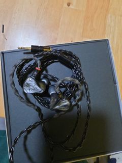 (Category: ) located in . Submitted by zt021 (Listing ID 1454492703, Image 1). Description: .