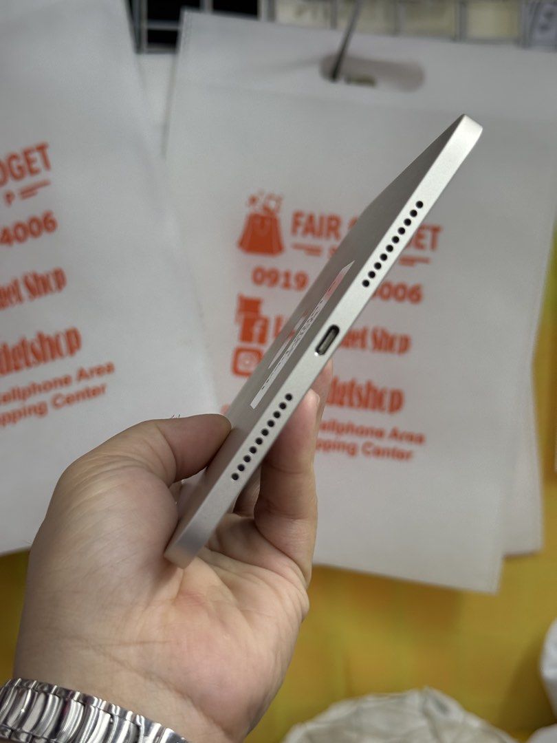 iPad Mini 6 64GB WiFi Only No Issue (Category: iPad) located in Pasig City. Submitted by fairgadgetshop (Listing ID 1454527767, Image 3). Description: Buy • Sell • Trade • Swap Legit Seller w/ Physical Store Mabilis Kausap / Pass sa Scammer RFS: Buy and Sell 😊 Installment via Credit Card, GGives, Gcredit, SPaylater with additional interest We accepting Brandnew or Secondhand iPad Mini 6 64GB WiFi No Issue ✅Working Truetone ✅Working Fingerprint ✅