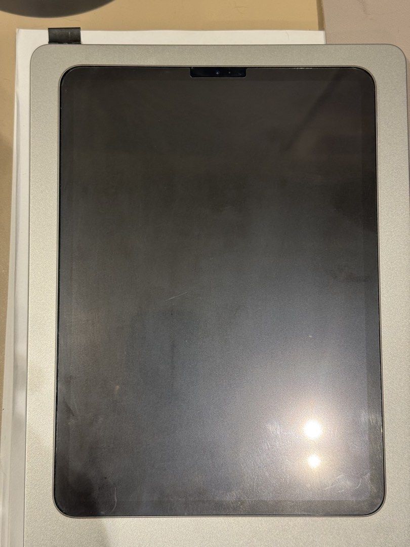 iPad Pro 2020 11” (Category: iPad) located in Mandaluyong City. Submitted by bye.buy.bye (Listing ID 1454476251, Image 1). Description: 257gb No performance / no battery issues Unit only.