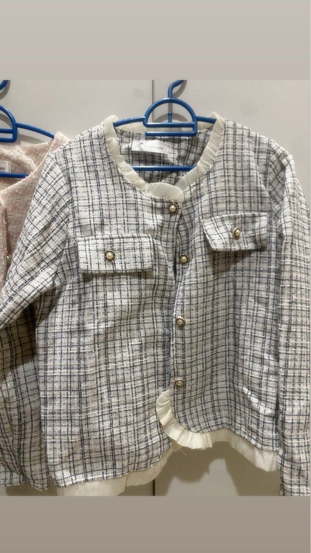 Jacket (Category: Coats, Jackets and Outerwear) located in Bayan Lepas. Submitted by pinkyrabbitss (Listing ID 1454522077, Image 2). Description: ori price 2 Rm70.