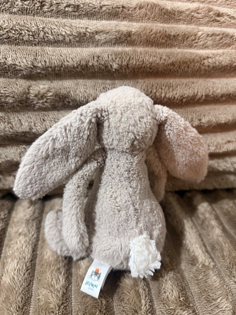 Jellycat bashful beige bunny small, Hobbies & Toys, Toys & Games on ...