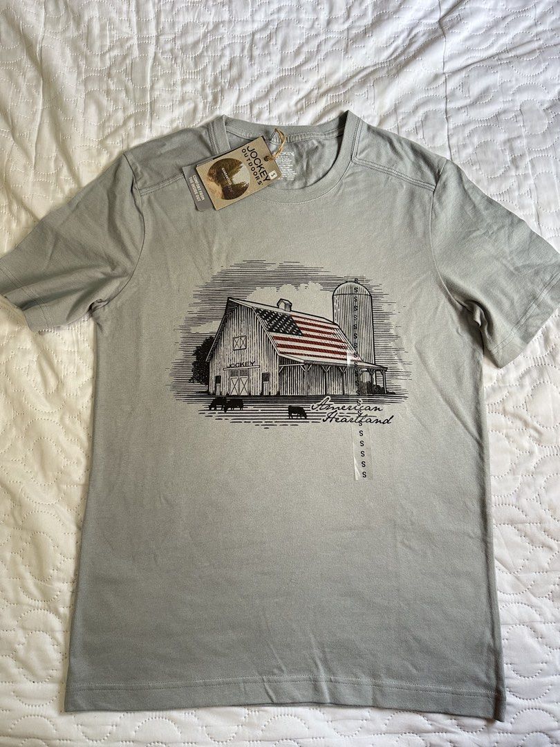 Jockey Crew Neck T-Shirt (Category: Tshirts & Polo Shirts ) located in Urdaneta. Submitted by camsywamsy (Listing ID 1454376425, Image 1). Description: Size : Small width 18 in Length : 27 in Cotton From US.