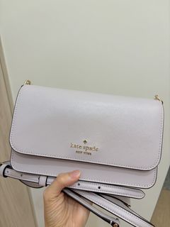 由 linlin516 (刊登 ID 1454379466，圖片 1) 提交，位於 的 (類別：)，說明：。