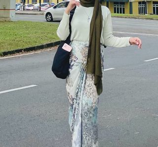 (Kategori: ) berada di . Dikirim oleh bleblue (ID iklan 1454524390, Gambar 1). Deskripsi: .