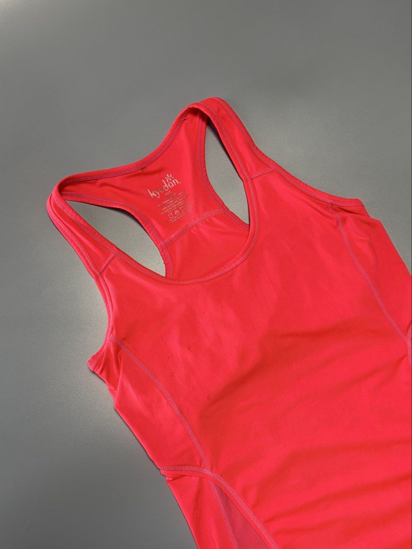 Kyodan racerback athletic tank top (Category: Activewear) located in Quezon City. Submitted by archivesbya (Listing ID 1454427755, Image 2). Description: Kyodan racerback athletic tank top Condition: 9/10 Width: 14.5 inch Length: 25 inch Issue m: None Very stretchy and vibrant color has inner sports bra best fit to xs-s frame 📍Location: Fairview, QC.