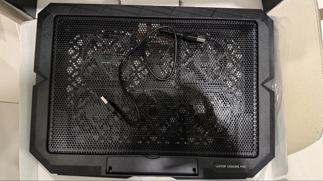 Laptop Cooling Pad (Category: Other Accessories) located in Bulacan. Submitted by __iyah (Listing ID 1454500495, Image 1). Description: - X5 Cooling Pad - From Gigahertz - Used Once only NEGOTIABLE.