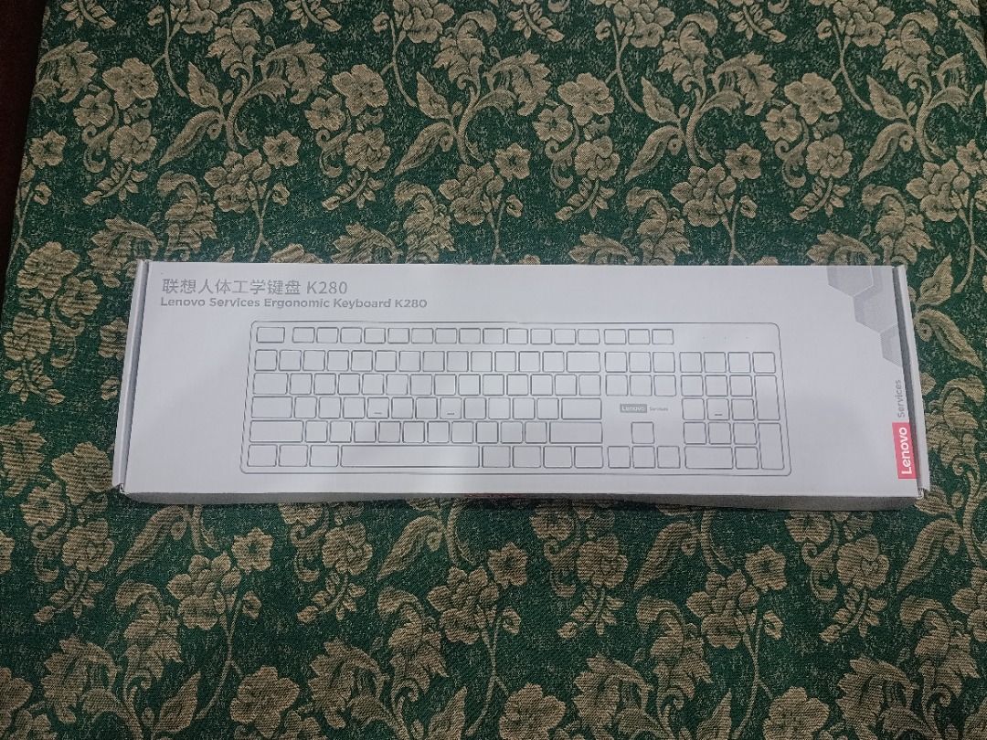 Lenovo Wireless Keyboard (Category: Computer Keyboard) located in Batac City. Submitted by yellowstone_1012 (Listing ID 1454367498, Image 1). Description: - Lenovo Wireless Keyboard - Color: Black - Full-sized layout with dedicated number pad - Powered by AAA batteries (free batt) - Comes in original packaging - Ideal for enhancing your desk setup.