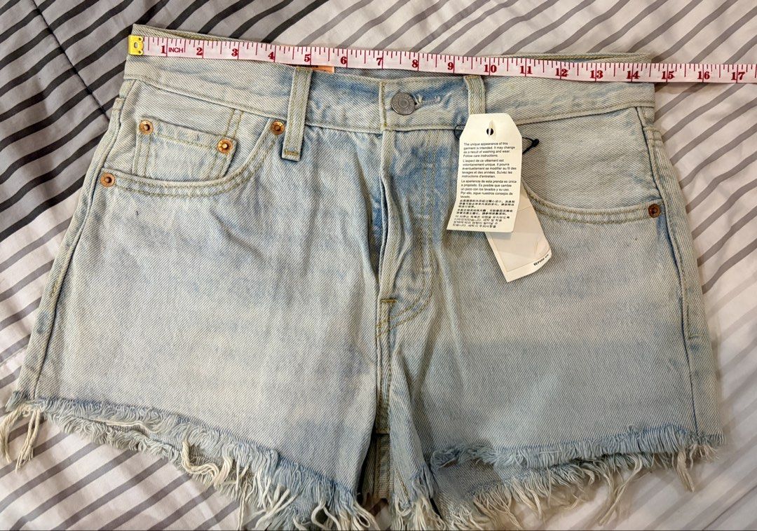 Levis 501 Shorts for Women (Category: Shorts) located in Cavite. Submitted by SOLEBEN (Listing ID 1454374978, Image 3). Description: Levis 501 Shorts for Women Size on Tag: W25 Actual Waist: W29 100% Cotton Payment First Color may vary due to lighting..