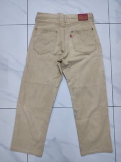 (Category: ) located in . Submitted by levisusedjeans (Listing ID 1454531274, Image 1). Description: .