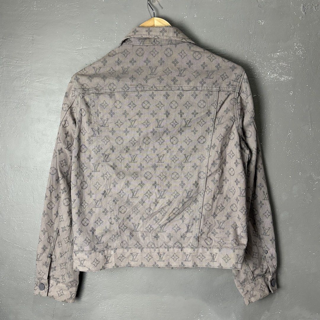 Louis Vuitton Monogram Denim Jacket (Category: Luxury Apparel) located in Manila. Submitted by yourtherapist_ (Listing ID 1454432852, Image 2). Description: Louis Vuitton Monogram Denim Jacket Tagged as 42 Excellent condition No flaws Wash needed Measurements Width - 20” Length - 23” Sleeve - 23” Shoulder - 17” 3,500.
