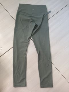 （分類：）位於 。 由 emeemeruth 提交（商品編號 1454383692，圖片 1）。簡介： 。