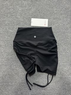 （分類：）位於 。 由 lululemon_girl 提交（商品編號 1454504362，圖片 1）。簡介： 。