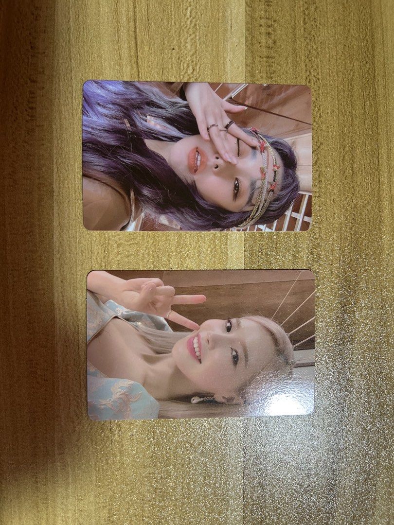 Mamamoo Reality in Black Album (Category: K-Wave Merchandise) located in Iloilo. Submitted by loreleilai99 (Listing ID 1454444539, Image 3). Description: - Unsealed - Wheein, Hwasa and Solar Photocard - Includes photocards and other inclusions.