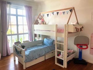 (Category: ) located in . Submitted by hoops83 (Listing ID 1454527806, Image 1). Description: .