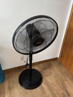 (Category: ) located in . Submitted by vidarbha (Listing ID 1454379309, Image 1). Description: .
