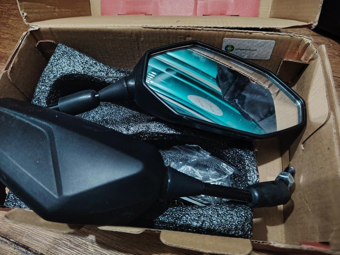 Motorcycle Side Mirrors Black ADV160 (Category: Mirrors) located in Guiguinto. Submitted by arsvita (Listing ID 1454400075, Image 1). Description: FOR SALE: ADV160 STOCK SIDE MIRROR 🛵 Selling my Honda ADV160 stock side mirror. 📌 Condition: Used, good condition 📌 No visible damage 📌 Reason for Selling: Nag-upgrade Still in good condition and usable. Selling as is. 💰 Price: ₱ 800 (negotiable for sure buyer) 📍 Location: Makati City 🚚 Courier: