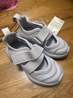 （分類：）位於 。 由 lokibb 提交（商品編號 1454514814，圖片 1）。簡介： 。