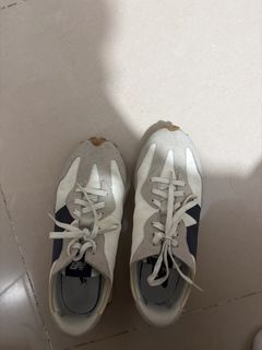 （分類：）位於 。 由 Heiiiheiiiiihk 提交（商品編號 1454523626，圖片 1）。簡介： 。