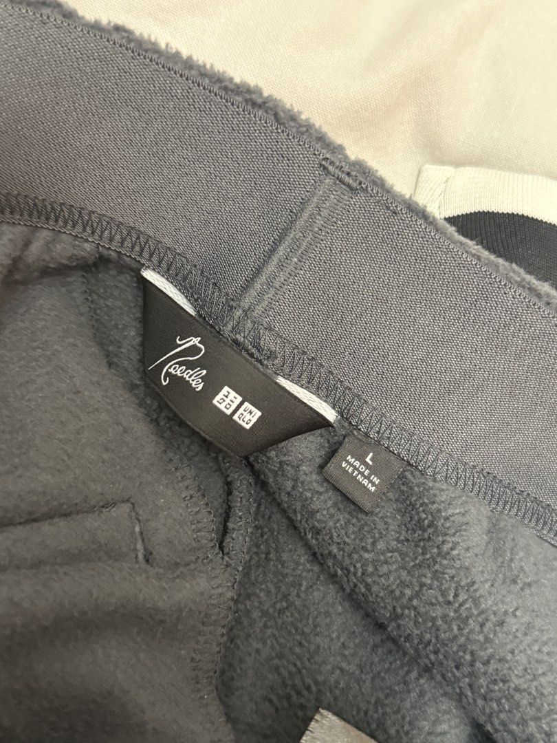 Needles x Uni Qlo Charcoal sweats (Category: Joggers) located in Manila. Submitted by affarni (Listing ID 1454558511, Image 3). Description: Uni Qlo x Needles Charcoal sweats Size L Used once Php 2,000.