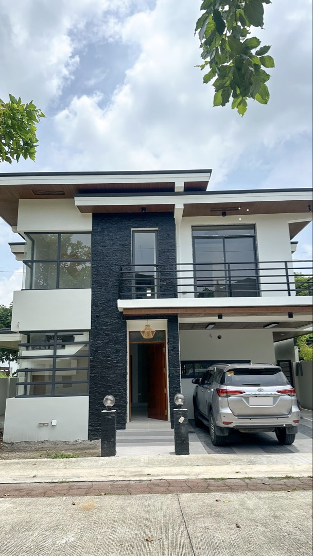 (Category: ) located in . Submitted by jv.ortiz (Listing ID 1454530218, Image 1). Description: .