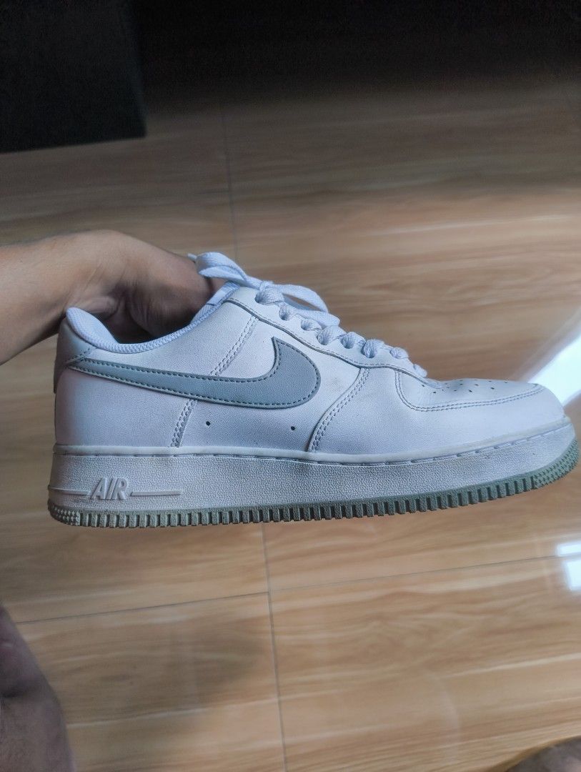 Nike Air Force 1 Low White Sneakers (Category: Sneakers) located in Manila. Submitted by noerken17914876 (Listing ID 1454531978, Image 3). Description: - Classic white Nike Air Force 1 Low - Size: US 9.5 (UK 10, EUR 43) - A must-have for any sneaker collection - Ideal for daily wear - Selling as they are no longer needed.