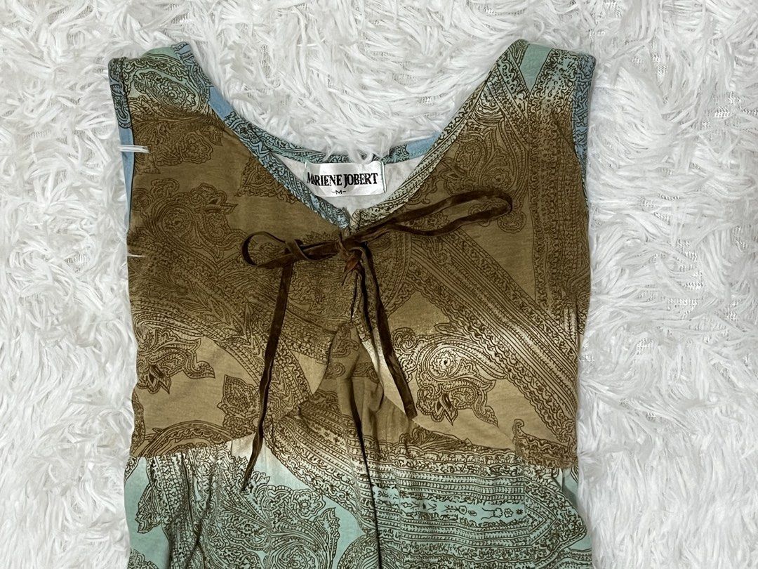 Paisley Top (Category: Blouses) located in Bacolod City. Submitted by minwonluvr (Listing ID 1454518190, Image 2). Description: -Fits S-M, no issues -Dm for more pics #whimsy #y2k #vintage #fairy.