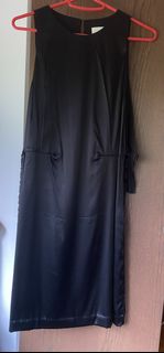 (Category: ) located in . Submitted by drawers (Listing ID 1454541952, Image 1). Description: .