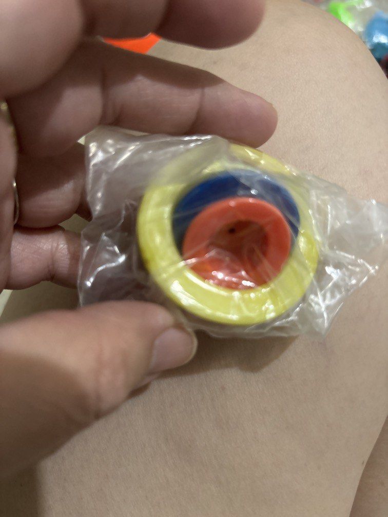 Popper 3 pcs (Category: Kids Toys) located in Manila. Submitted by vintageaccessories (Listing ID 1454490531, Image 2). Description: .