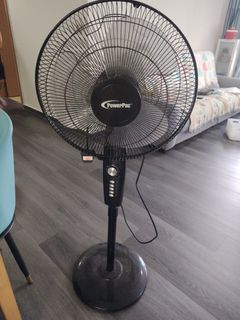 (Category: ) located in . Submitted by fivien (Listing ID 1454379434, Image 1). Description: .