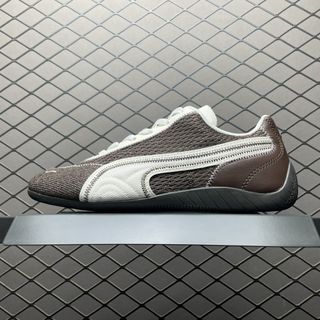 (Category: ) located in . Submitted by lovely_shoes (Listing ID 1454503854, Image 1). Description: .
