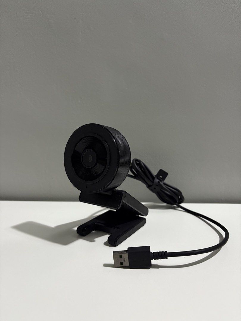 Razer Kiyo X Webcam (Category: Webcams) located in Pasay City. Submitted by veyy.m (Listing ID 1454474276, Image 1). Description: Bought from orange app (₱1699) No issues Used 5-10 times only RFS: Decluttering.