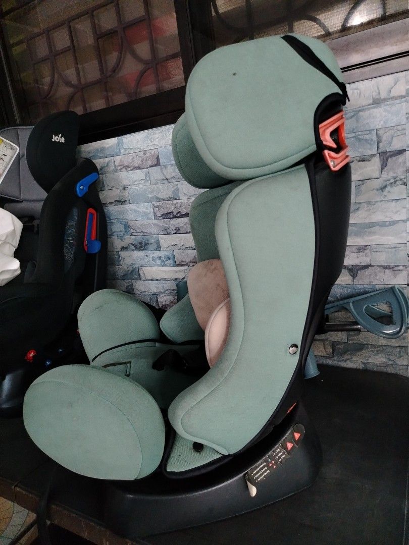 Sale (Category: Car Seats) located in Quezon City. Submitted by beaace (Listing ID 1454457024, Image 2). Description: .