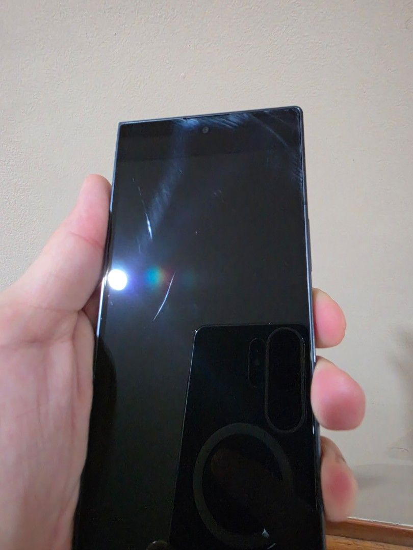 Samsung Galaxy Fold 7 1tb (Category: Samsung) located in San Juan City. Submitted by sherwin.sherwin (Listing ID 1454368592, Image 2). Description: Selling my Galaxy Fold 7, 1tb, black. bought it new for 140,000. Will include a pitaka case worth 4k plus a bnew tempered glass screen protector. Condition -used but not abused, -nside screen is perfect -body of the phone has no scratches and never dropped. -Outer glass has few scratches from wear and