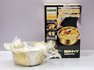 （分類：）位於 。 由 luxury246 提交（商品編號 1454477013，圖片 1）。簡介： 。