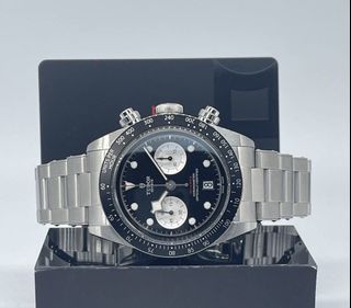 (Category: ) located in . Submitted by sg-watch-hub (Listing ID 1454436254, Image 1). Description: .