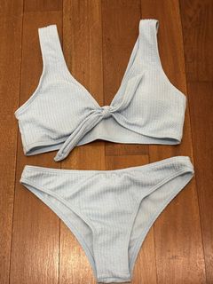 (Category: ) located in . Submitted by closetcleanupzzzz (Listing ID 1454451555, Image 1). Description: .