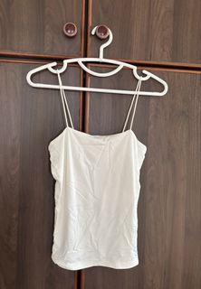 (Category: ) located in . Submitted by clearingmywardrobee (Listing ID 1454522291, Image 1). Description: .