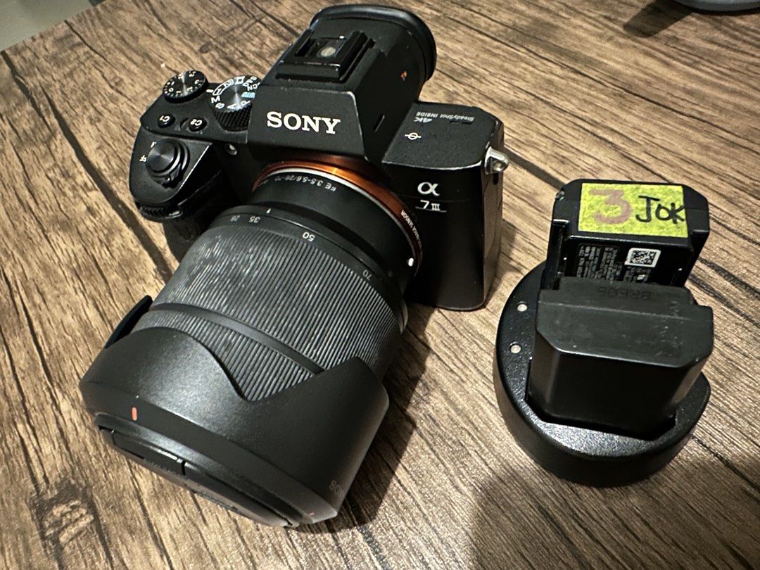 Sony A7 III Package (Category: Cameras) located in Makati City. Submitted by thegoodstuffmnl (Listing ID 1454378490, Image 3). Description: Camera package Sony a7 III with FE 28-70 f3.5-5.6 lens Zhiyun crane gimbal Godox AD200 pro TTL Dji mavic mini Bags Used for our business RFS: Wala ng gumagamit Slightly Negotiable .