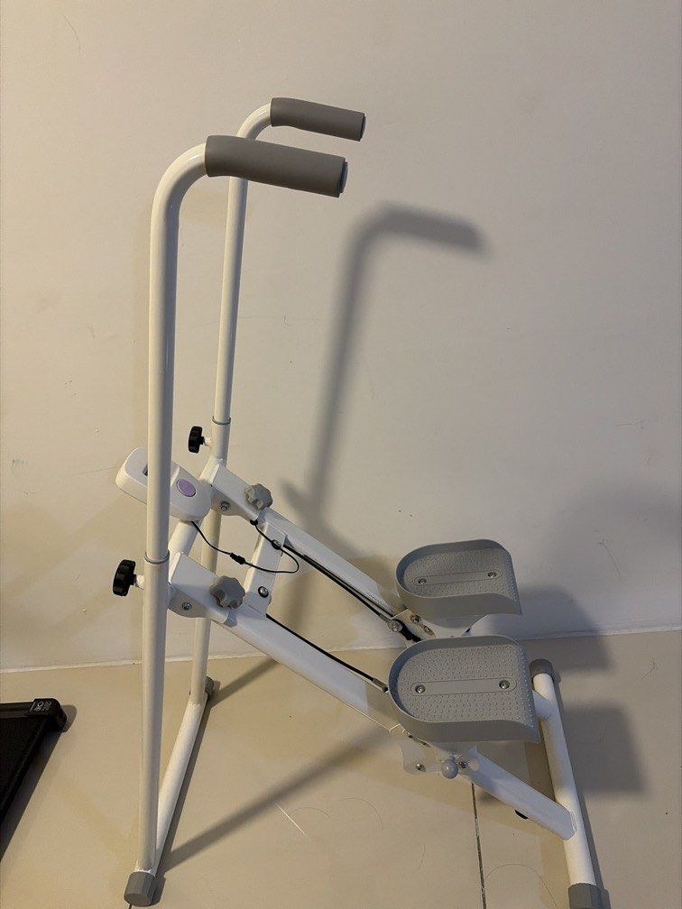 Stepper Machine (Category: Cardio & Fitness Machines) located in Kuala Lumpur. Submitted by chanellestore (Listing ID 1454497560, Image 1). Description: - stepper machine .