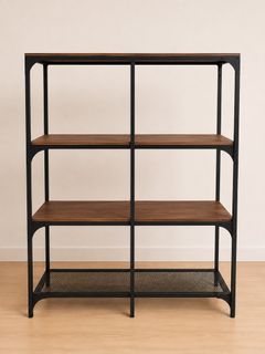 (Category: ) located in . Submitted by furniture.singapore (Listing ID 1454406588, Image 1). Description: .