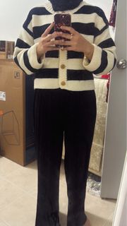 (Category: ) located in . Submitted by whothe_n (Listing ID 1451841193, Image 1). Description: .
