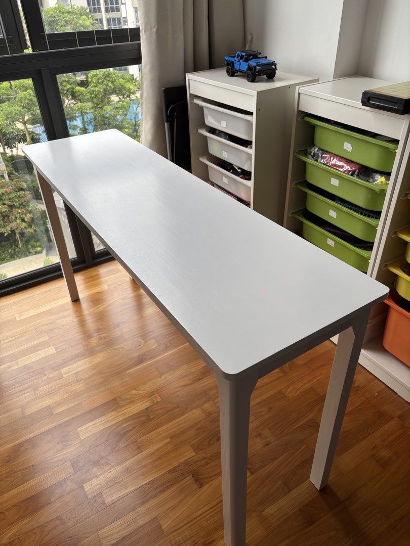 Study Table (Category: Tables & Sets) located in Singapore. Submitted by handtalk (Listing ID 1454372906, Image 1). Description: Length 140 Width 45 Height 75 It is a new one, I bought it to replace other table, but in the end we don’t use. .