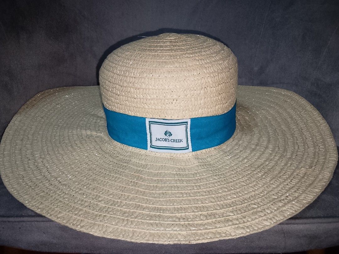 Stylish Woven Hat (Category: Hats & Beanies) located in Binangonan. Submitted by yuristalin888 (Listing ID 1454478496, Image 2). Description: Crafted from lightweight woven straw for breathability. Wide brim offers optimal sun protection. Stylish design with a vibrant band accent. Durable, comfortable, and perfect for beach outings or sunny days. A versatile accessory designed for comfort and style..